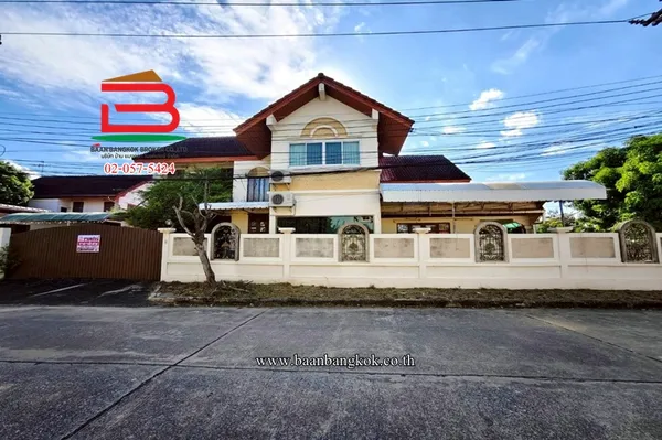 บ้านเดี่ยว หมู่บ้านเมืองเอก โครงการ 3 เนื้อที่ 89 ตร.ว ซอยพหลโยธิน 87,ซอยเอกรัตน์ 11 ตำบลหลักหก อำเภอเมืองปทุมธานี ปทุมธานี