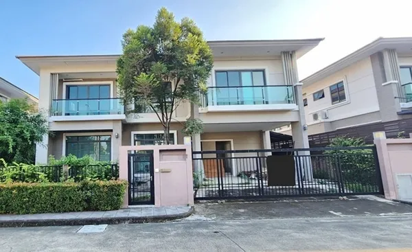 ขายบ้านเดี่ยวสวย The Plam Pattankarn พัฒนาการ 38 ใกล้สถานีรถไฟฟ้าแอร์พอร์ตลิงค์ หัวหมาก