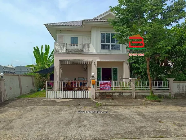 บ้านเดี่ยว 2 ชั้น เนื้อที่ 53.5 ตร.ว. หมู่บ้านนนทิชา ลำลูกกา คลอง 8 (ทางไปวัดดอนใหญ่) ถนนลำลูกกา ตำบลลำลูกกา อำเภอลำลูกกา ปทุมธานี