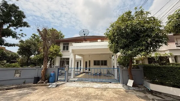 2396 ให้เช่า บ้าน เพอร์เฟค เพลส รามคำแหง-สุวรรณภูมิ 2 43000 บาทต่อเดือน ห้องนอน 5 ห้อง ห้องน้ำ 4 ห้อง ชั้นทั้งหมด 2 ชั้น