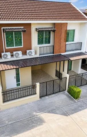2 ชั้น 20 ตร.ว. เกษตร-นวมินทร์ลาดปลาเค้าพิทยาคม ทาวน์เฮ้าส์ 3 นอน 2 น้ำ ใกล้รร.300 ม. 200 ตร.ม.วัดลาดปลาเค้า 500 ม.