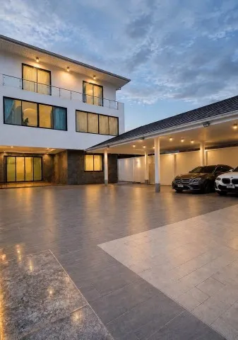 นาคนิวาส1-4 บ้านเดี่ยวหรู 8 น้ำ MRTลาดพร้าว71 1กม. Pool Villa 6 นอน เซ็นทรัล อีสต์วิลล์ 1.2 กม. 173 ตร.ว 800 ตร.ม. สระว่