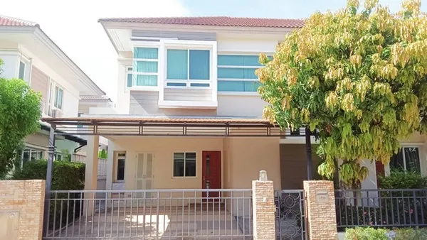2275 ขาย บ้าน บางกอกบูเลอวาร์ด เทพารักษ์ – วงแหวน ห้องนอน 4 ห้อง ห้องน้ำ 4 ห้อง ใกล้กับ เมกะ บางนา 8500000 บาท ชั้นทั้งห