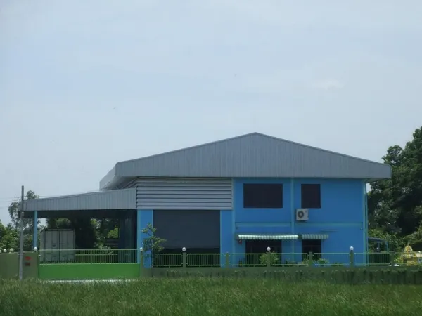 MKS6 ทำเลดีโลจิสติกส์! ขายโกดังพร้อมออฟฟิศ ถนนสุวินทวงศ์ หนองจอก 180 ตร.วา อาคารสูง 10 ม. พื้นรับน้ำหนัก 3 ตัน/ตร.ม. จอดรถ 4 คัน