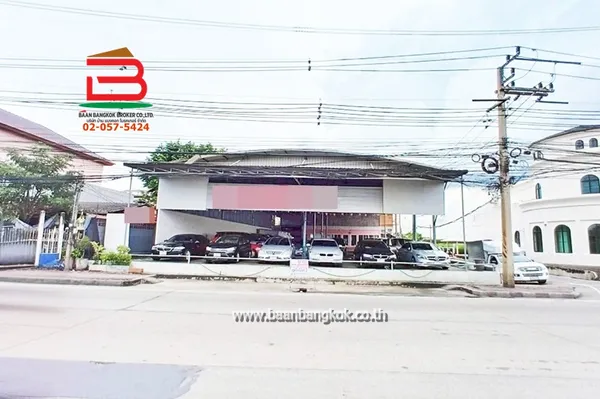ที่ดินพร้อมสิ่งปลูกสร้าง แยกลำลูกกาคลอง 7 เนื้อที่ 262 ตารางวา ถนนลำลูกกา ตำบลลำลูกกา อำเภอลำลูกกา ปทุมธานี