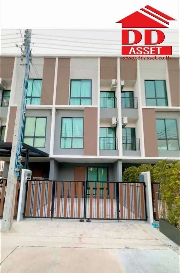 ขาย / ให้เช่า ทาวน์โฮม 3 ชั้น นิว คอนเน็กซ์ เฮ้าส์ ดอนเมือง Nue connex House ดอนเมือง ใกล้สนามบินดอนเมือง 
รหัส : T8217