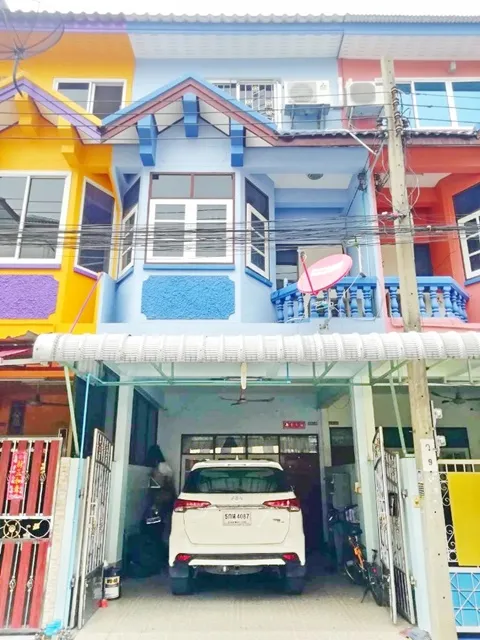 Property image 8