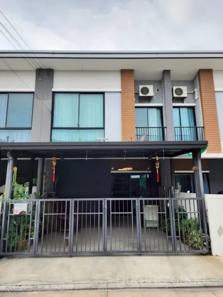 ขายด่วน ทาวน์โฮม 2 ชั้น ยูนิโอทาวน์ เพชรเกษม 110 เนื้อที่ 18.5 ตรว ห้องครัวบิวท์อิน พร้อมเฟอร์นิเจอร์ - ghd000631