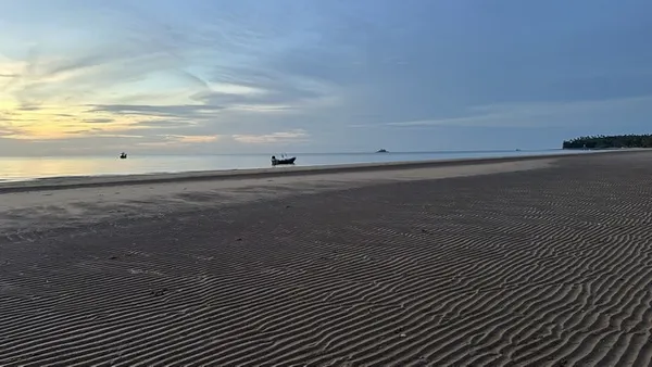 ตุนทรัพย์เก็บขายเก็งกำไร ติดทะเล ใกล้ทะเลบางสะพานน