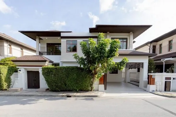 ขายบ้านเดี่ยว 2 ชั้น 90 ตรว.โครงการสิริทาวารา เอกม