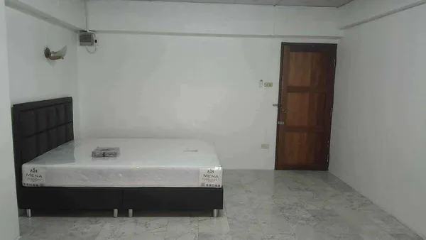 ขายพร้อมผู้เช่าถูกมาก!! ซื้อแล้วรับรายได้ทันที ภัทรสรณ์เพลสคอนโดมิเนียม ทำเลทอง ติดซีคอนบางแคและรถไฟฟ้า
