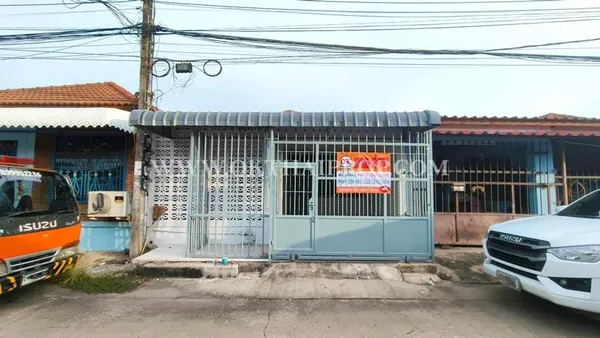 หมู่บ้านพฤกษา 3 ถนนวัดลาดปลาดุก บางบัวทอง