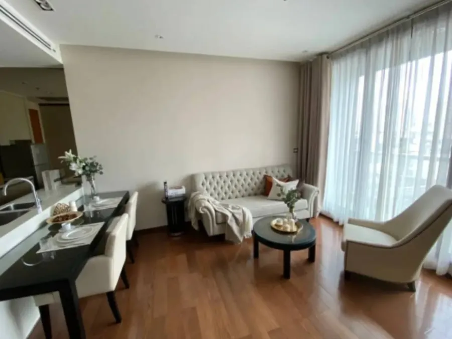 ให้เช่า HQ Thonglor 43 ตร.ม. ชั้น16 1 นอน 1 น้ำ พร