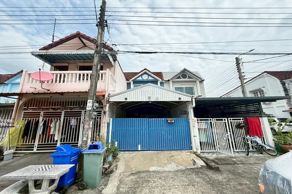 ขายทาวน์เฮ้าส์ 2 ชั้น หมู่บ้านร่มทิพย์ หทัยราษฎร์ 33 ใกล้ซาฟารีเวิลด์–แฟชั่นไอส์แลนด์
