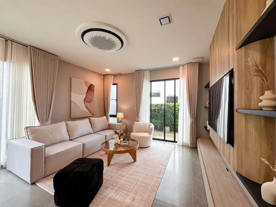 RM271 ให้เช่าบ้าน หมู่บ้าน มัณฑนา บางนา KM.15 บ้าน