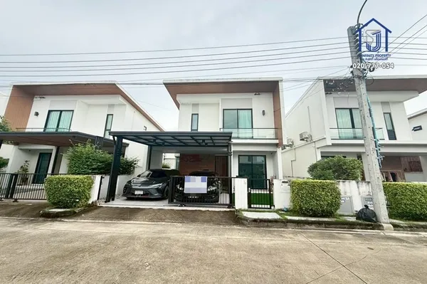 ขายและให้เช่าบ้านแฝด หมู่บ้านโคโม่ บีอังก้า ถนนวงแหวน-กาญจนาภิเษก บางพลีใหญ่ – ใกล้เมกาบางนา
