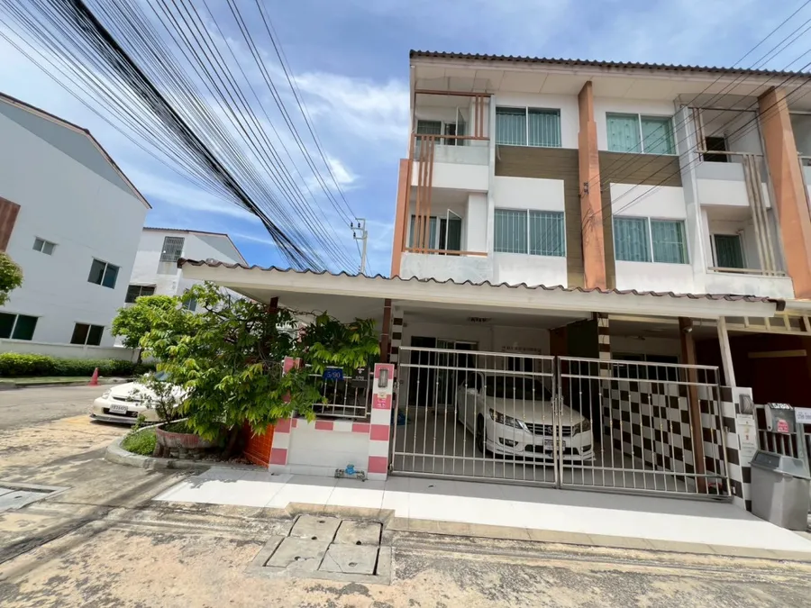 ขาย ทาวน์โฮม เดอะทรัสต์ซิตี้ งามวงศ์วาน