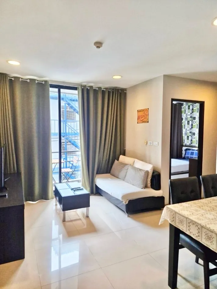 คอนโด 2 ห้องนอน เดินเพียง 10 นาที ถึงBTSสนามเป้า B