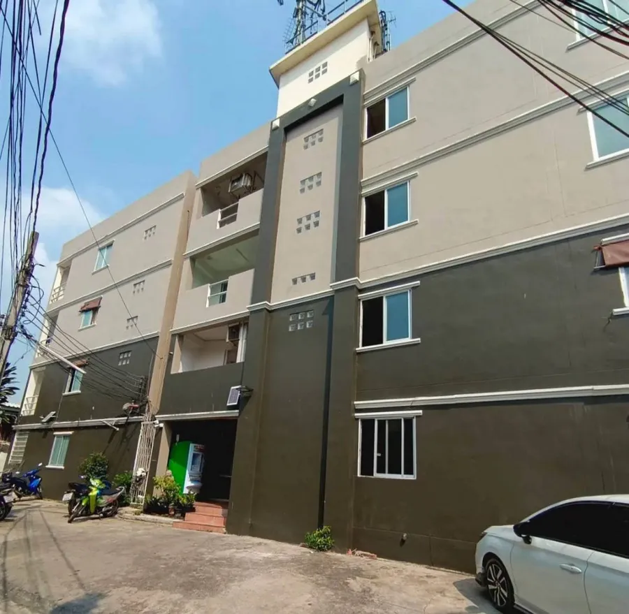 ขาย อพาร์ทเม้นท์ เพชรรัตน์ เรสซิเด้นท์