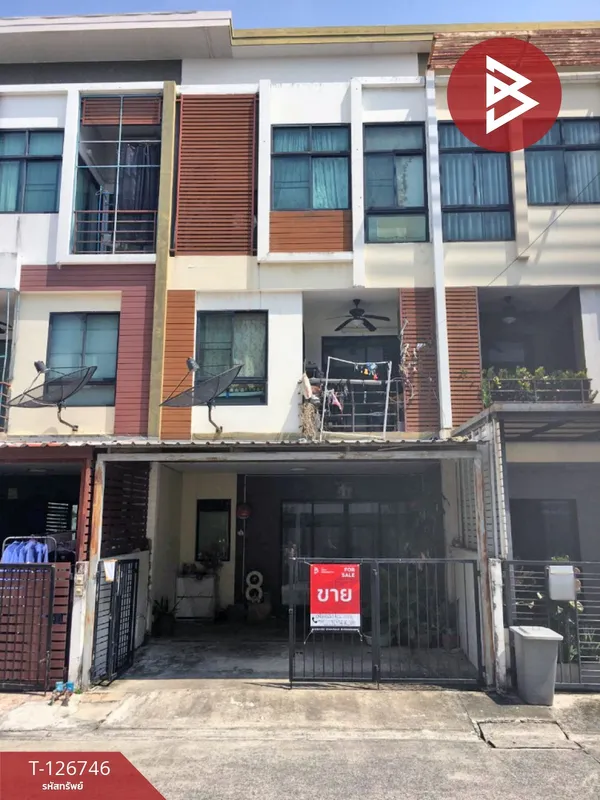 ขายทาวน์เฮ้าส์ เนื้อที่ 19.4 ตร.วา ซ.เพชรเกษม69 หนองแขม กรุงเทพมหานคร