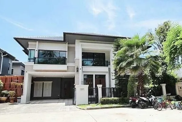 ให้เช่าบ้านเดี่ยว 2 ชั้น 78.5 ตร.ว. แกรนด์บางกอก บูเลอวาร์ด สาทร ถ.กัลปพฤกษ์ ใกล้ BTS วุฒากาศ