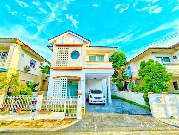 ตลาดประชาอุทิศ90 1.2กม.บ้านเดี่ยว 2 ชั้นสุดหรา 41ตร.วา. บิ๊กซี ประชาอุทิศ 1.2กม. ใหม่สไตล์มูจิ จัดเต็มเฟอร์ฯ สารสาสน์วิเ