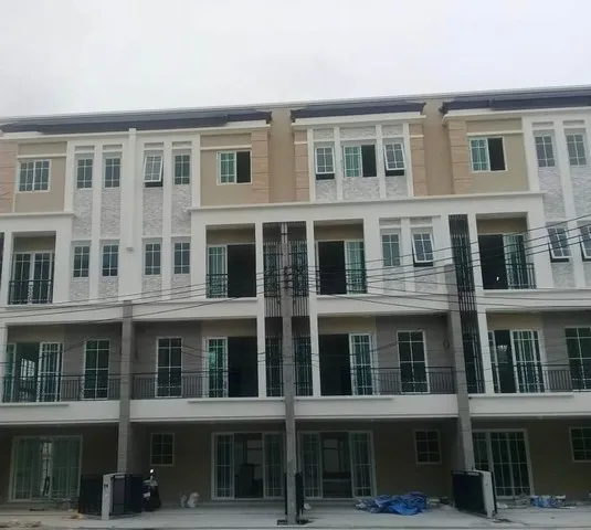 ให้เช่า โฮมออฟฟิศ โครงการ The Master @ BTS อุดมสุขย่าน ถนนอุดมสุข ,สุขุมวิท 103, บางนา ใกล้ BTS สถานีอุดมสุข , เซ็นทรัล