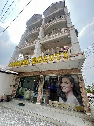 ขายอาคารพาณิชย์เมืองพัทยา ขาย อาคารพาณิชย์ 2คูหา ตึก4ชั้นขนาดพื้นที่ 50 ตรว. พัทยา ทำเลดีห้องหัวมุมปากซอย