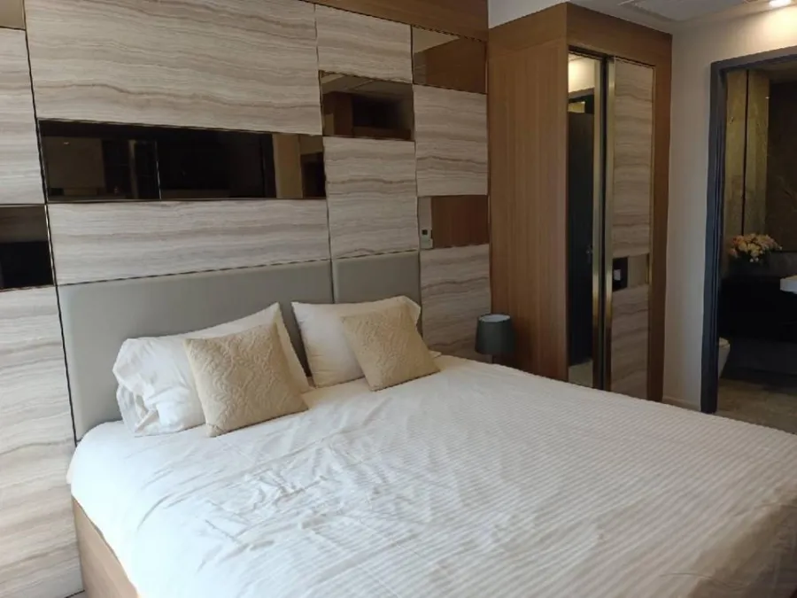 ให้เช่า คอนโด แอชตัน อโศก