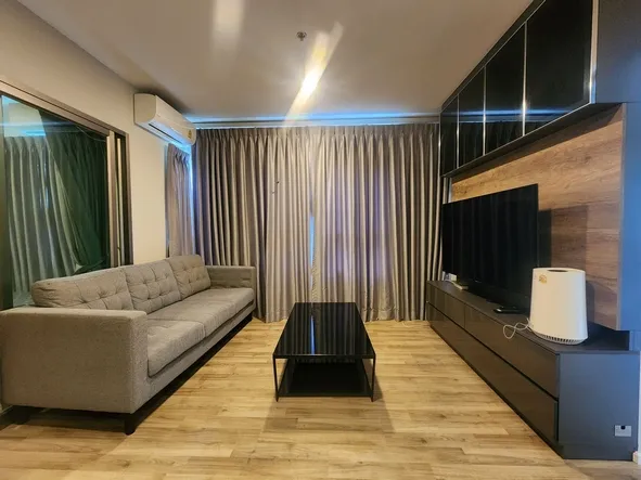 ขาย คอนโด อีส พระรามสอง เฟส2 ขนาด 46 ตรม. วิวสระ พร้อมเฟอร์บิ้วอิน SB อย่างดี ใกล้เซ็นทรัลพระรามสอง