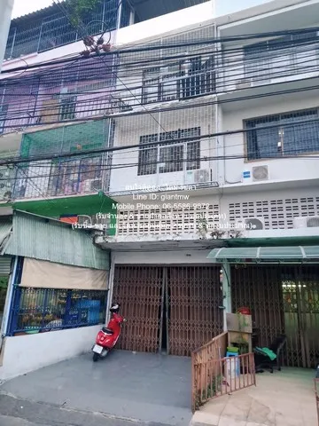 TOWNHOUSE ขายพร้อมผู้เช่า ทาวน์เฮ้าส์ 4 ชั้น (มีดาดฟ้า) ซ.อิสรภาพ (ใกล้วงเวียนใหญ่) 12.3 ตร.ว. 3 น 3 น้ำ ราคา 6.5 ล้านบา