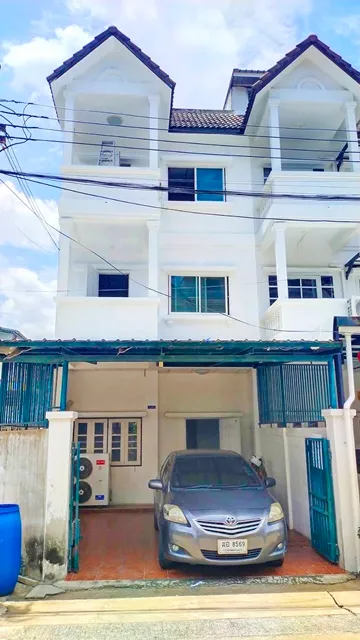 Central Plaza พระราม 3 1.8 กม. 4นอน เจริญราษฎร์1-7 โฮมโปรพระราม3 590ม. ทาวน์เฮ้าส์ขนาดใหญ่ 4 ชั้น 4น้ำ ฟังก์ชันครบ สาทร