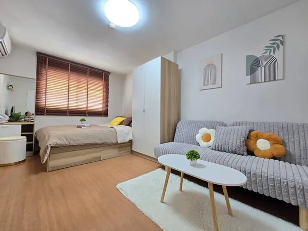 ขายพร้อมคนเช่า คอนโด ลุมพินี ทาวน์ชิป รังสิต-คลอง1 รีโนเวทใหม่ เฟอร์ครบ ใกล้มหาวิทยาลัยกรุงเทพ