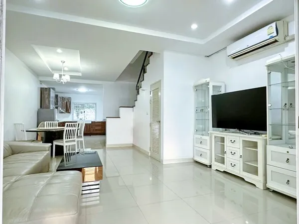 กำนันแม้น ทาวน์โฮมหรู 3 ชั้น 23 ตร.วา. บิ๊กซี กัลปพฤกษ์ 500 ม.270 ตร.ม. 3นอน 9-15 MRT ภาษีเจริญ 2.6 กม. 4 น้ำ ถ. สาทร-กั