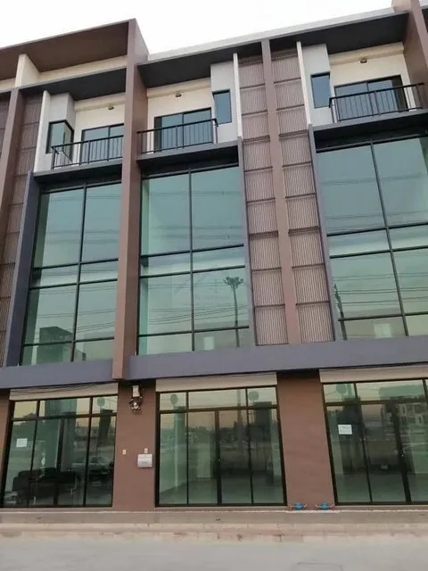 ให้เช่าโฮมออฟฟิศ 3.5 ชั้น 250 ตรม. ซิตี้ ลิงค์ พระราม9-ศรีนครินทร์ คู่ขนานกาญจนาภิเษก **ตึกอยู่ด้านหน้าโครงการ ติดถนนคู่