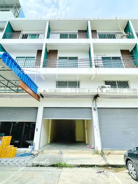 รร.วัดสะแกงาม 900 ม.ให้เช่าตึกแถว 3.5 ชั้น บิ๊กซี พระราม2 1.9กม.ซ.สะแกงาม ชั้นลอย+ดาดฟ้า โล่ง กว้าง 16 ตร.วา. ตลาดอินดี้