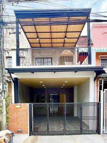 ขายทาวน์โฮม หมู่บ้านปรีชา11 มีนบุรี รามอินทรา123 บ้านใกล้รถไฟฟ้าสายสีชมพู เดินถึงสถานีเศรษฐบุตรบำเพ็ญ 16.5ตรว 2นอน 2น้ำ