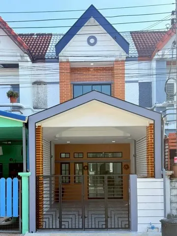 ขายทาวน์เฮาส์รีโนเวทใหม่ มารวยบางเขน2 พหลโยธิน54 เนื้อที่ 18ตรว 3นอน 2น้ำ มีห้องนอนชั้นล่าง เฟอร์ครบ ทางด่วน สุขาภิบาล 5