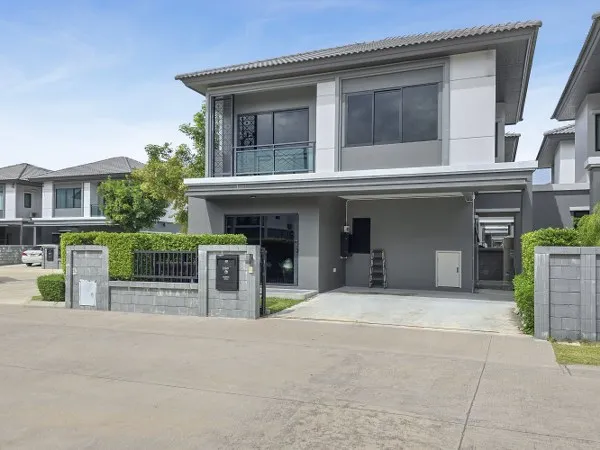 บ้านแฝด ม.บริทาเนีย วงแหวน-ปิ่นเกล้า ใกล้รถไฟฟ้าสายสีม่วง สถานีตลาดบางใหญ่ (6164)