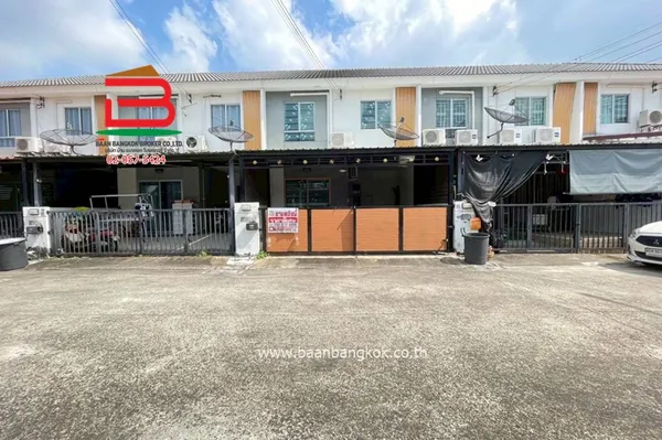 ทาวน์โฮม หมู่บ้านพฤกษา 116 (ใกล้มหาลัยเทคโนโลยีราชมงคลธัญบุรี) เนื้อที่ 17.4 ตรว. อำเภอคลองหลวง ปทุมธานี