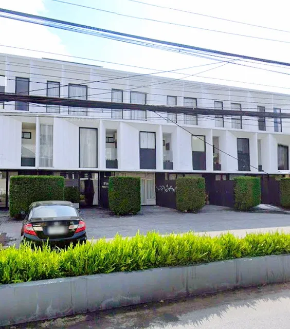 ออเงินเพลินนารี่มอลล์ 750 ม.ให้เช่าสำนักงานใหญ่ระดับพรีเมียม 4ชั้น 25 ตร.วา. MRTวัชรพล 1.5กม.400ตร.ม. รร.นานาชาติกีรพัฒน