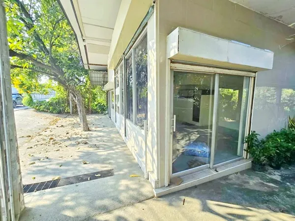 ตลาดน้ำดอนหวาย 1.5กม. ให้เช่าอาคาร หน้ากว้าง ไร่ขิง สามพราน 25ตร.วา. 100ตร.ม. 2 นอน ม.มหิดล ศาลายา 5 กม