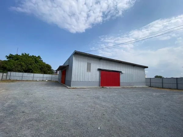 เช่ามีโกดังว่างให้เช่า หนองแขม เพชรเกษม สาย3 ตกแต่งใหม่ ทำโรงงานเสียงดังได้ กรุงเทพ