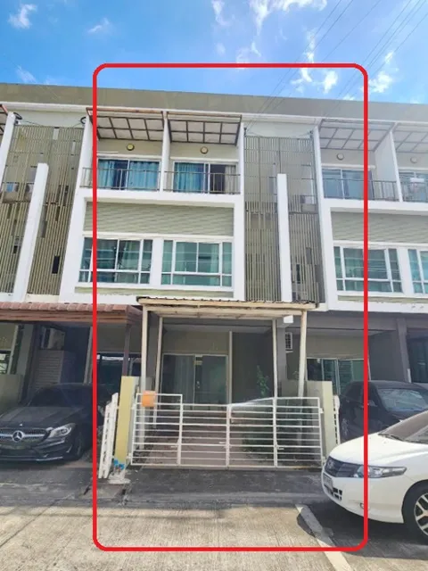 ให้เช่าทาวน์เฮาส์หรู 3 ชั้น รามคำแหง 140–146 สุขาภิบาล 3 และวงแหวนตะวันออก ใกล้รถไฟฟ้า MRT สัมมากร เพียง 700 ม. เตรียมอุ