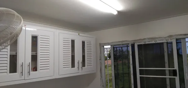 ให้เช่าบ้านติดแอร์ มี 2 ห้องนอน  2 ห้องน้ำ