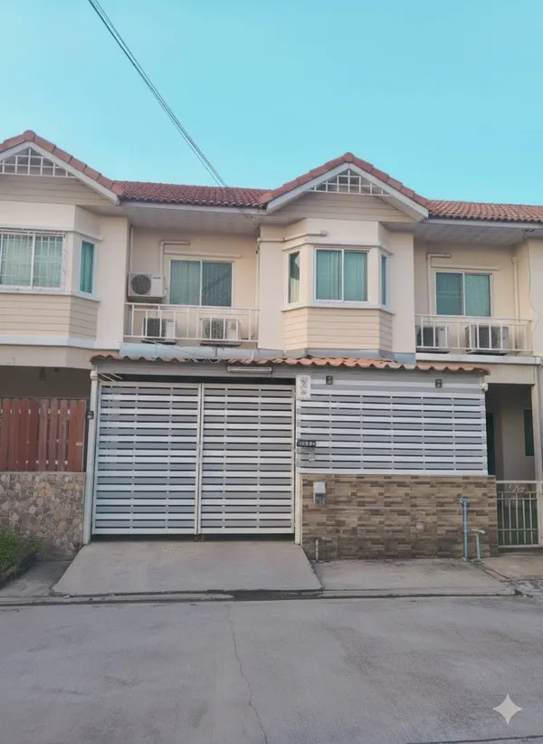 ขายทาวน์โฮม 2 ชั้น พร้อมอยู่ หมู่บ้านพิศาลเทียนทะเล 20 (สะแกงาม-พระราม2)