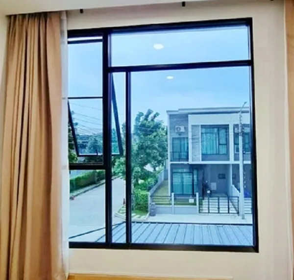 BTS สายหยุด 2.4 กม.ให้เช่าทาวน์โฮมPleno พหลโยธิน 2 ชั้น หลังมุม 22 ตร.วา. 180 ตร.ม. รร.สารสาสน์วิเทศสายไหม 2.3 กม.