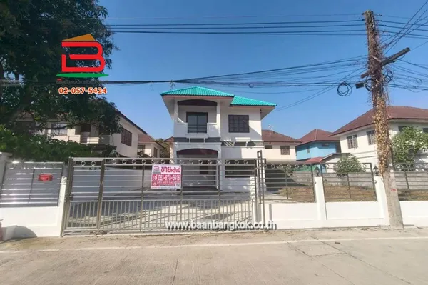 บ้านเดี่ยว หมู่บ้าน พรธิสาร 6 (เลียบคลอง 7) เนื้อที่ 110 ตรว.ใกล้โลตัส รังสิต คลอง7 ถนนรังสิต-นครนายก ตำบลบึงบอน อำเภอหนองเสือ จังหวัดปทุมธานี