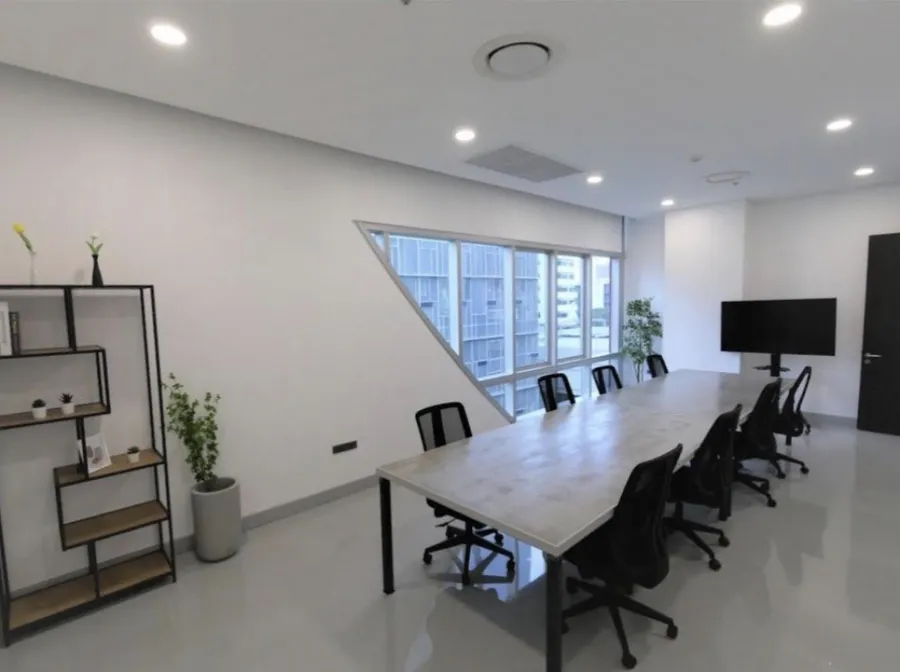 ให้เช่า ออฟฟิศ อาคารโฮมเพลส ทองหล่อ 13