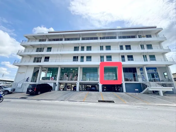 เพียวเพลส ราชพฤกษ์ 1.8 กม. ชั้น1 อาคารสำนักงานให้เช่าติดถนน ย่านบางบัวทอง มีที่จอดรถ ใกล้โรบินสัน ไลฟ์สไตล์ ราชพฤกษ์ 3กม